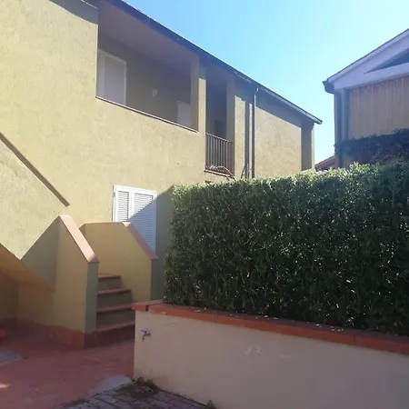 Apartman La Vostra Casa A 50 M Dal Mare *